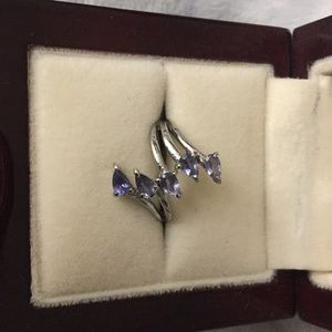 Stylish Tanzanite ring size 5